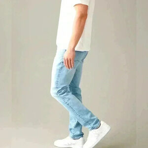 American Eagle outfitters jeans 👖 men’s size 30x32